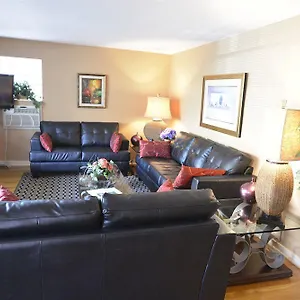Hotel Friendship Suites, Pittsburgh